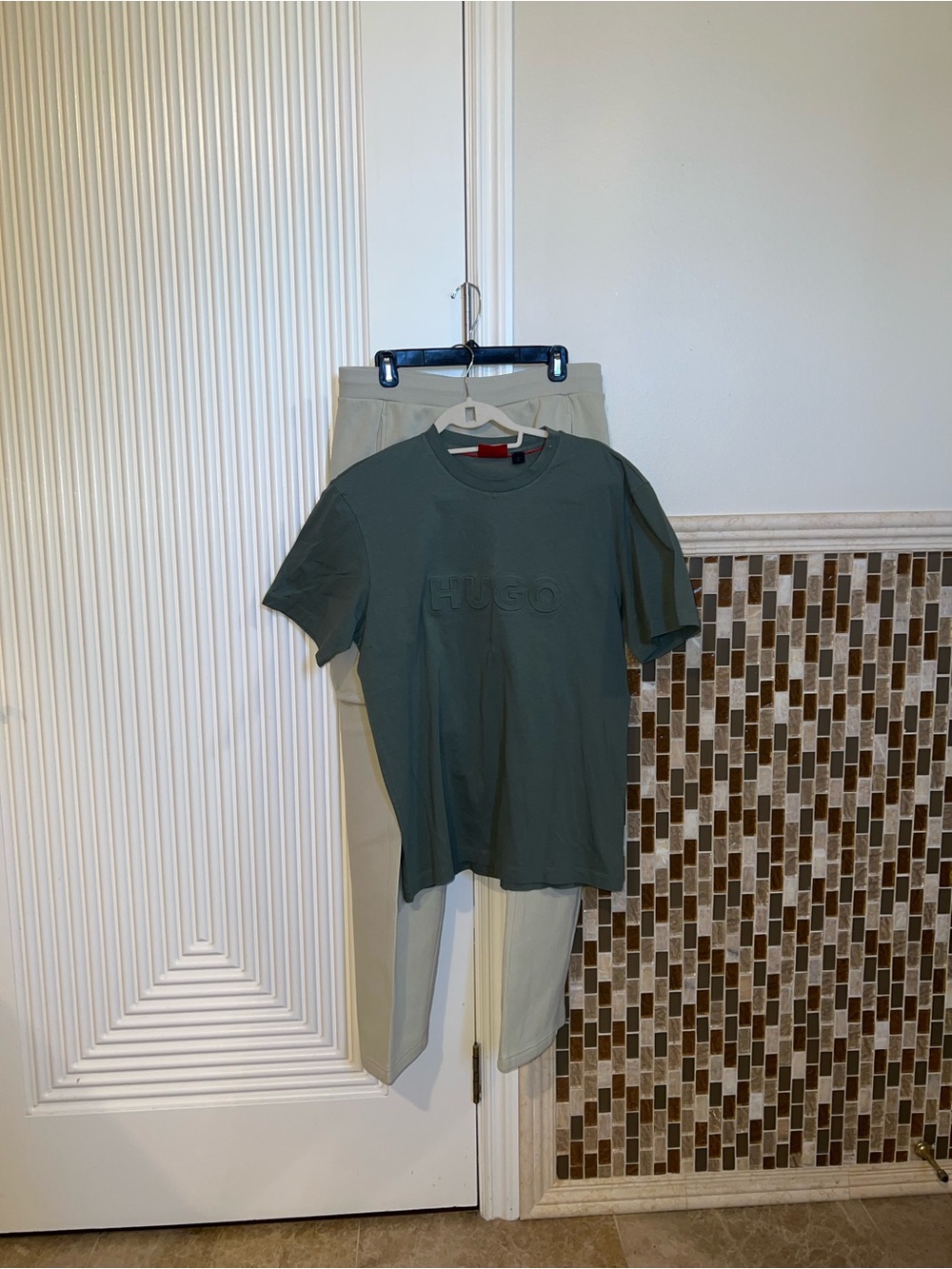 Authentic Men’s HUGO/Secret Hide Set